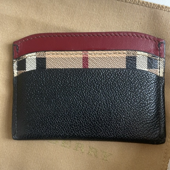 BURBERRY card holder Authentic - Picture 3 of 7
